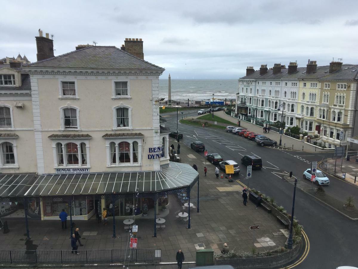 Apartment 4, Cornerhouse Apartments Llandudno Esterno foto