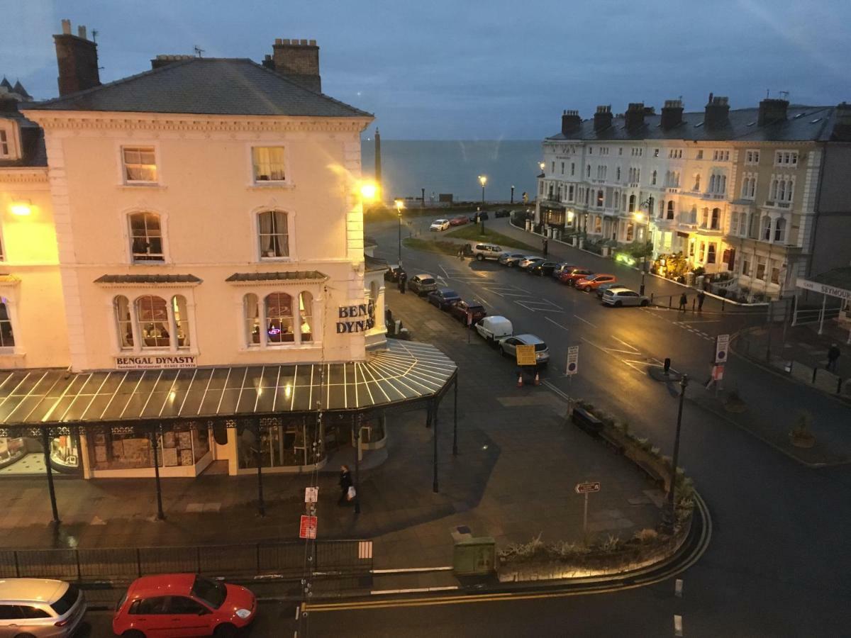 Apartment 4, Cornerhouse Apartments Llandudno Esterno foto